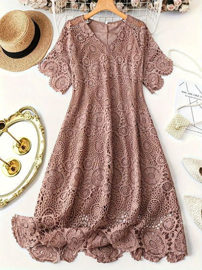 Plus Size  Lace V-Neck A-Line Short Sleeve Scalloped Hem Dress