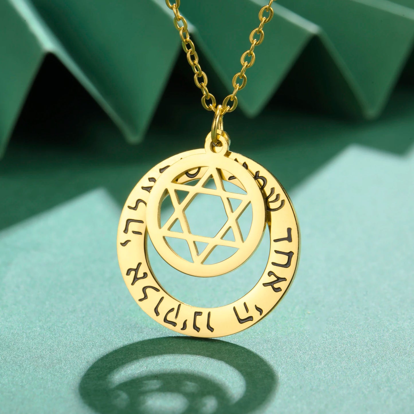 Hebrew Shema Israel Prayer Necklace Wheel Round Blessing Pendant