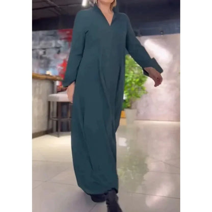 【New style】2026 autumn and winter loose solid color V-neck overhead long sleeve dress