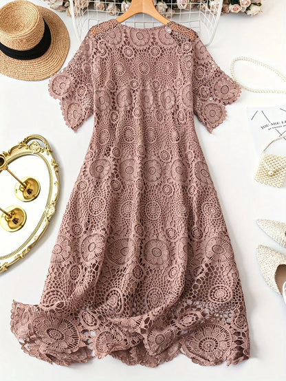 Plus Size  Lace V-Neck A-Line Short Sleeve Scalloped Hem Dress