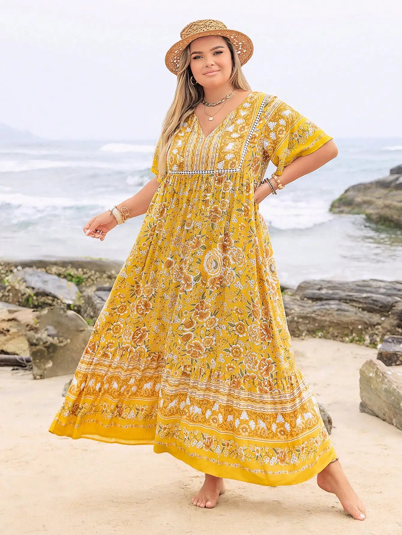 Plus Size Boho Floral V-Neck Maxi Dress